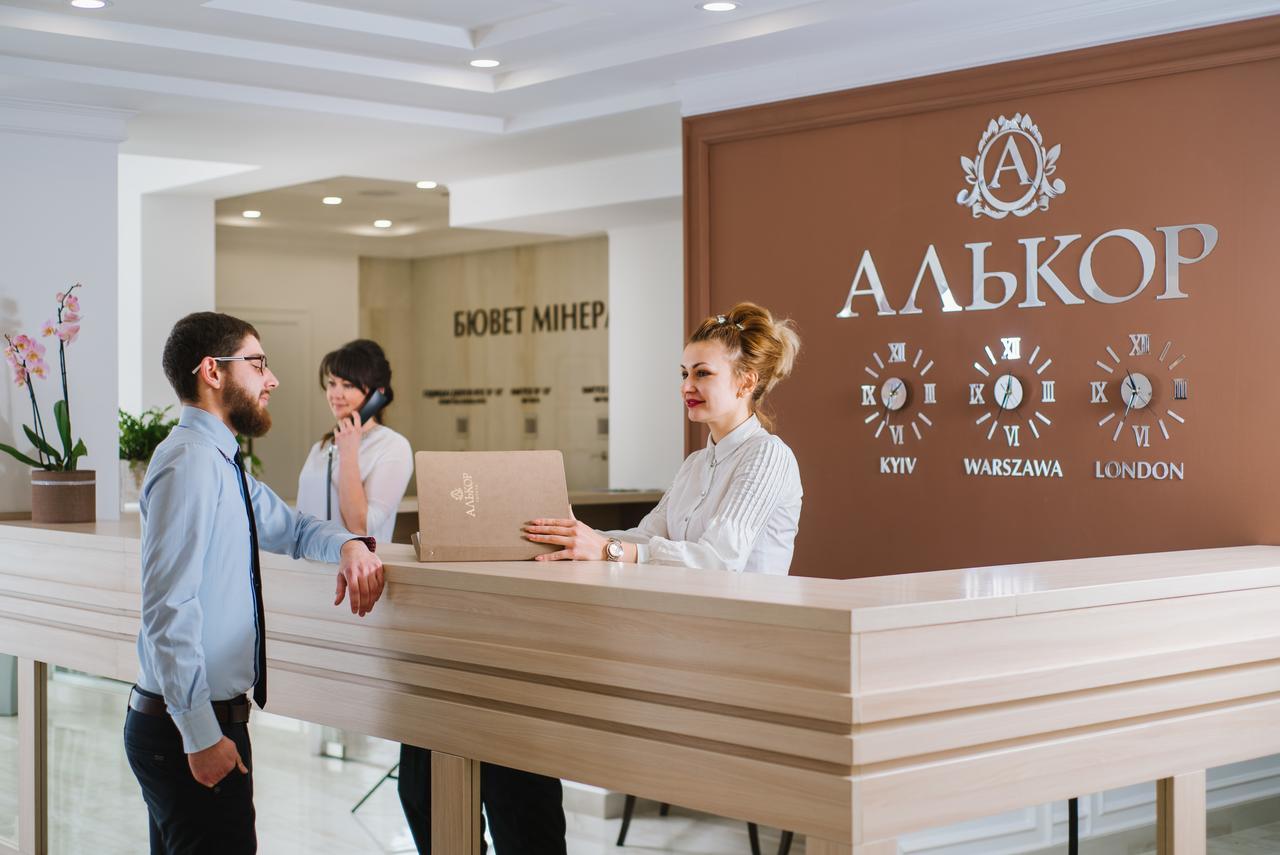 Hotel Alkor 特鲁斯卡韦茨 外观 照片
