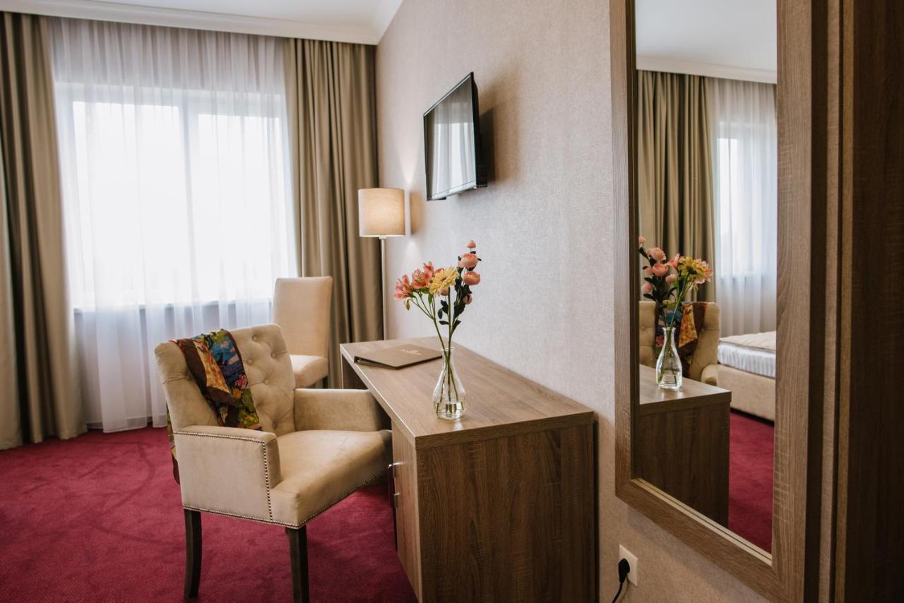Hotel Alkor 特鲁斯卡韦茨 外观 照片